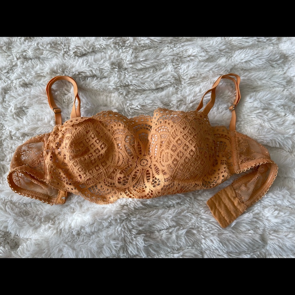 Victoria’s Secret Dream Angels 32B Bra Orange Strapless